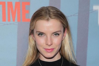 Betty Gilpin Plastic Surgery