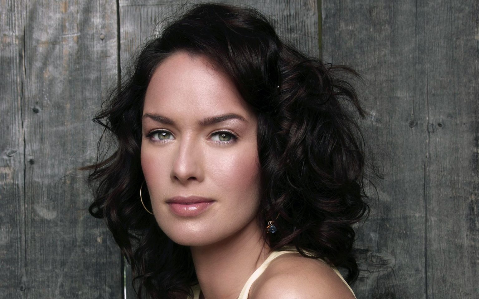 What Plastic Surgery Has Lena Headey Gotten? Body Measurements and Wiki