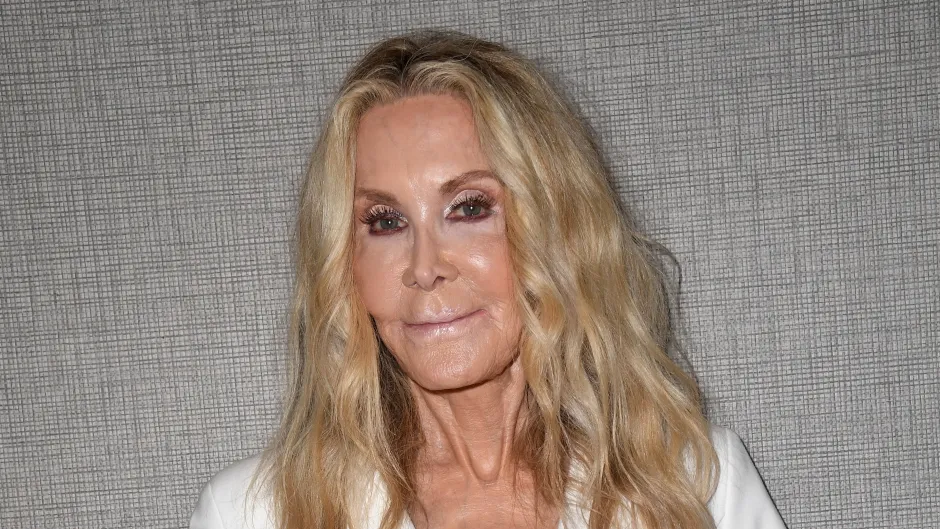 Joan Van Ark